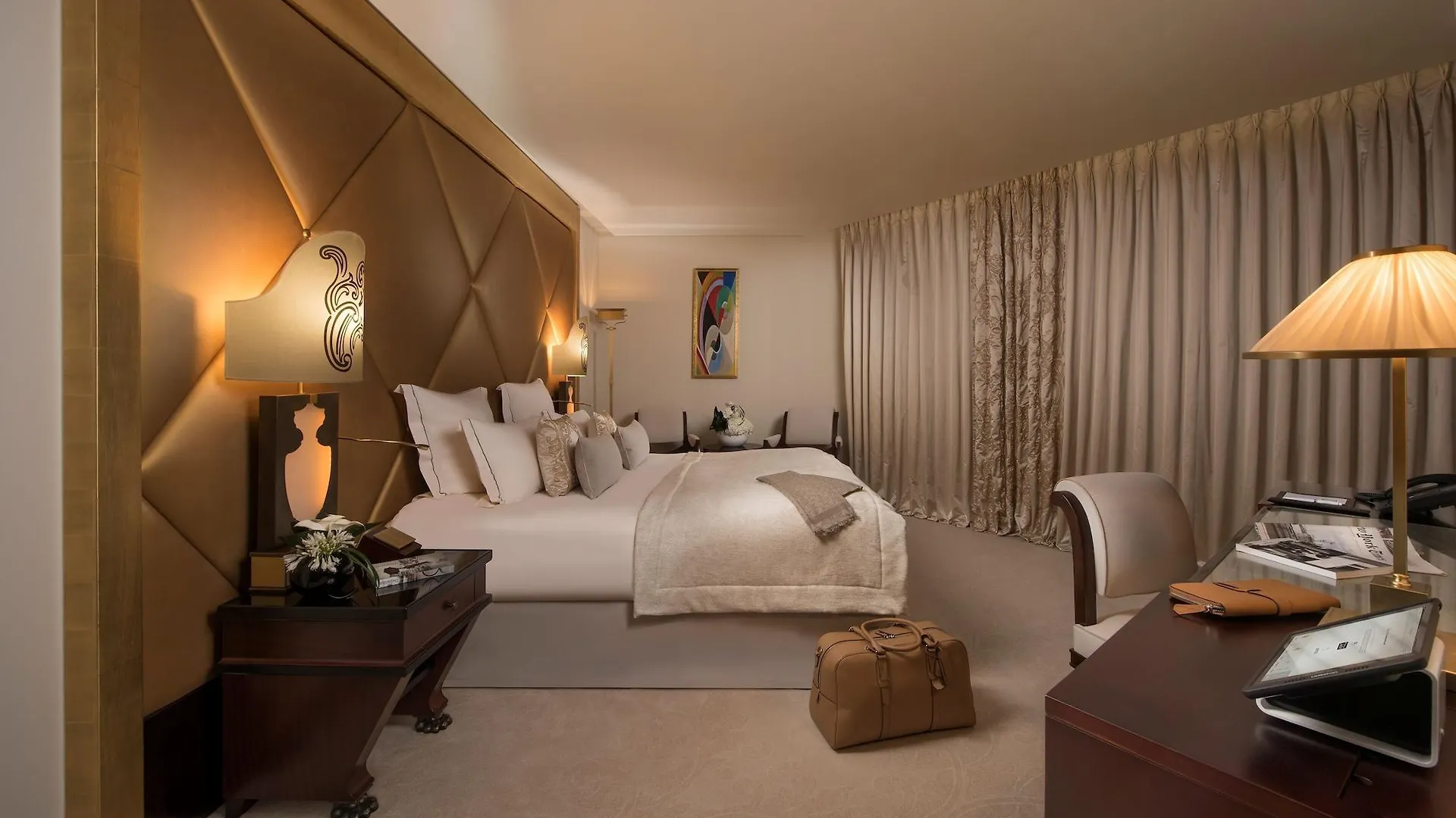 Barrière Fouquet's Hotel 5*