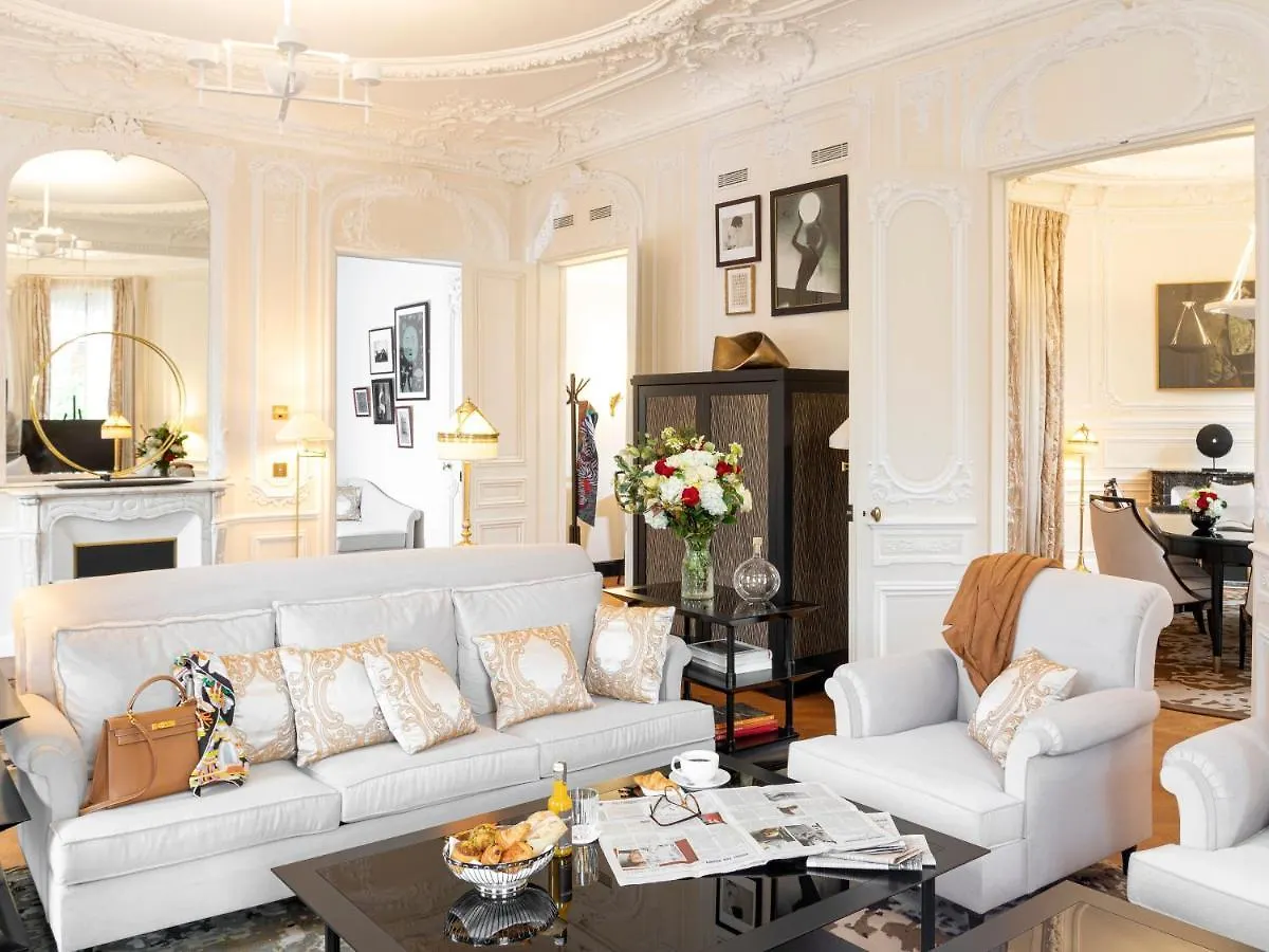 Barrière Fouquet's 5* Parigi