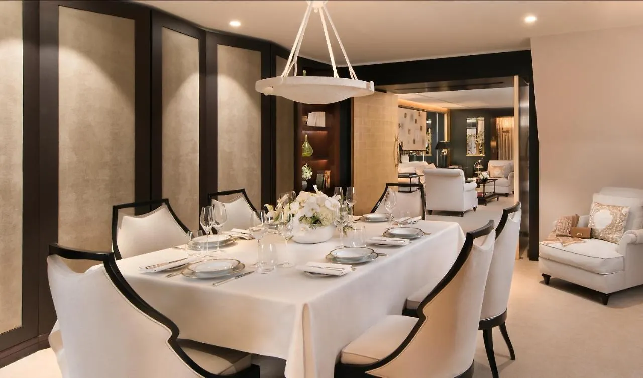 Barriere Fouquet's Otel Paris