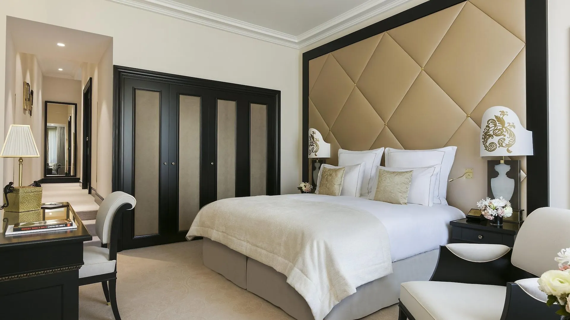Hotel Barrière Fouquet's Parigi