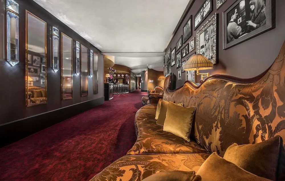 Barriere Fouquet's Szálloda 5*