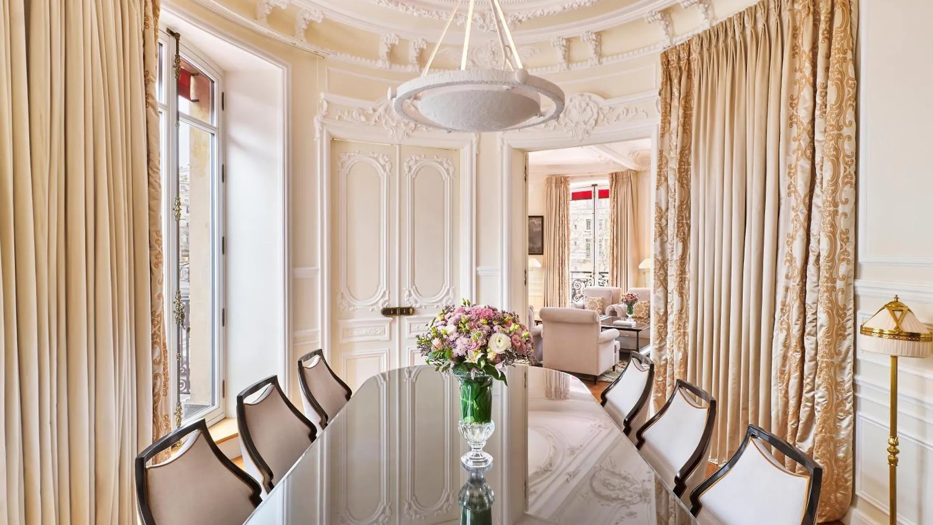 Barriere Fouquet's Otel Paris