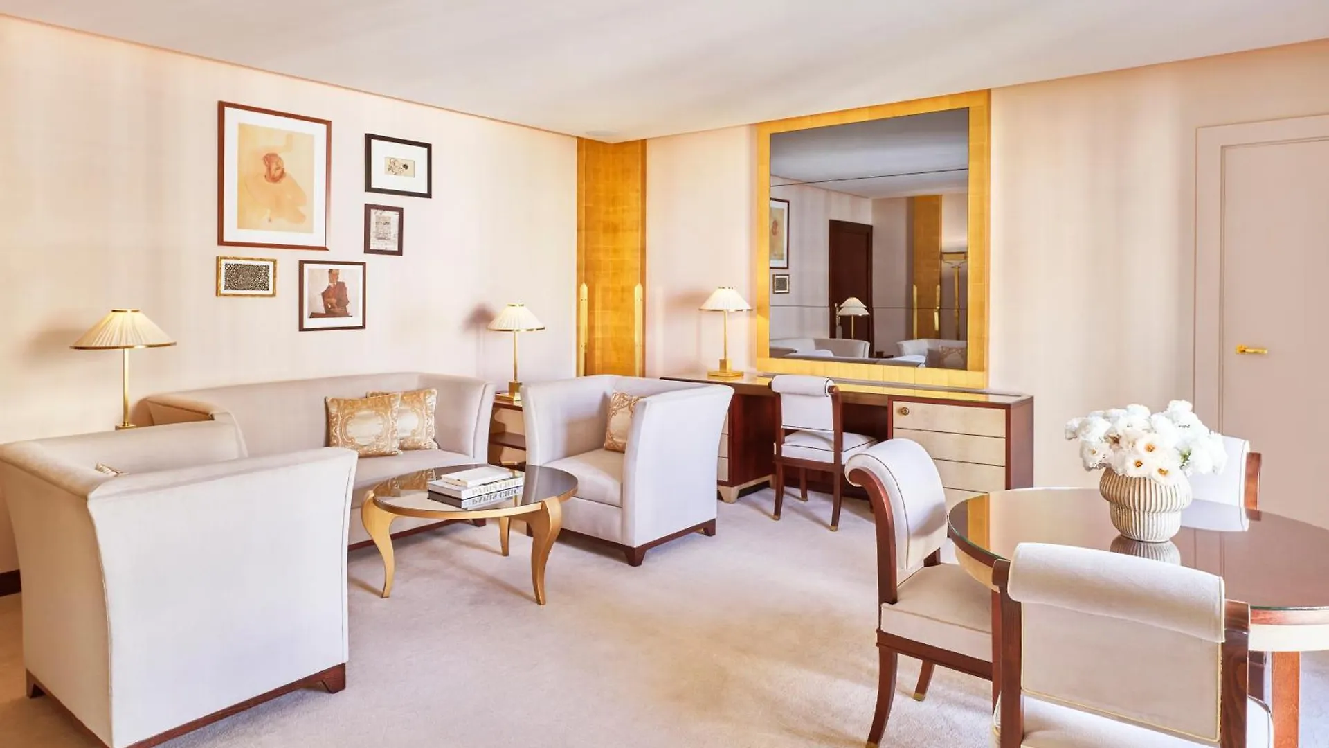 Hotel Barrière Fouquet's