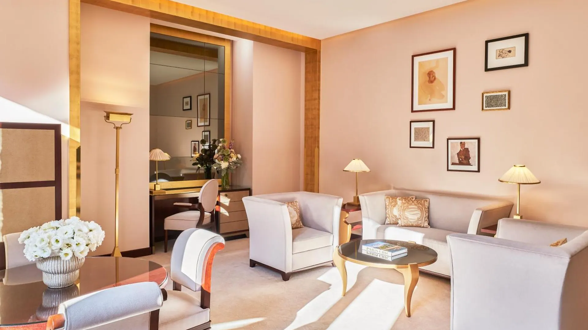 Barriere Fouquet's Otel